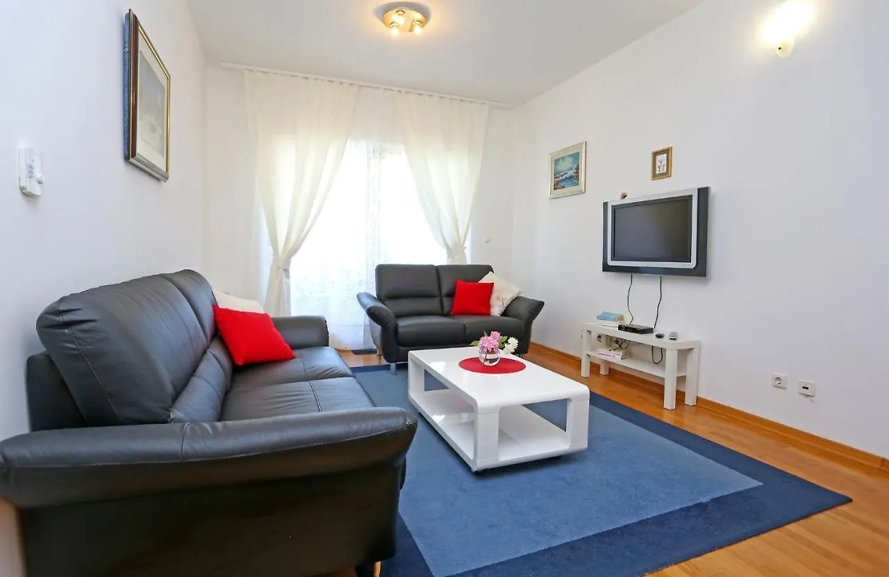 Villa Znjan Split 0*,  Horvátország